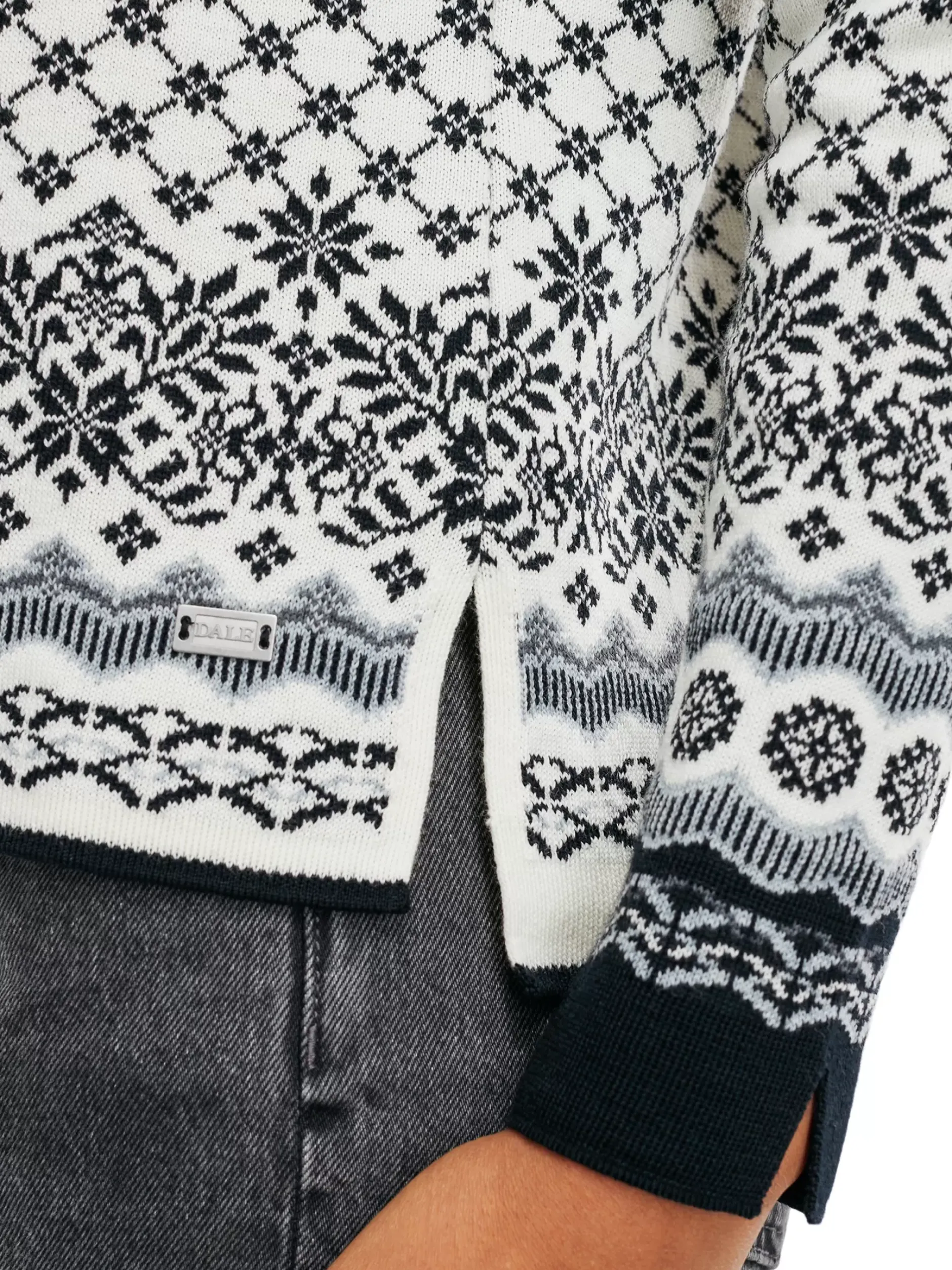 Flash Sale Dale of Norway Solfrid Ulljakke - Merino Sort